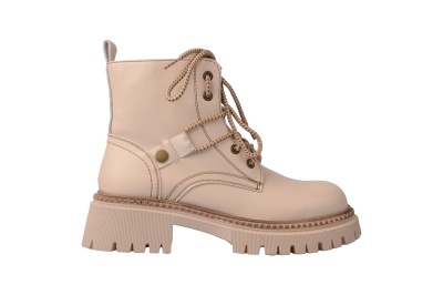 LY223-79B